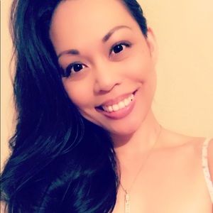 Aloha! Meet your seller! 🌸🌺